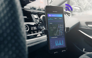 dash-cam-mobile-app-user-interface-in-car-wifi